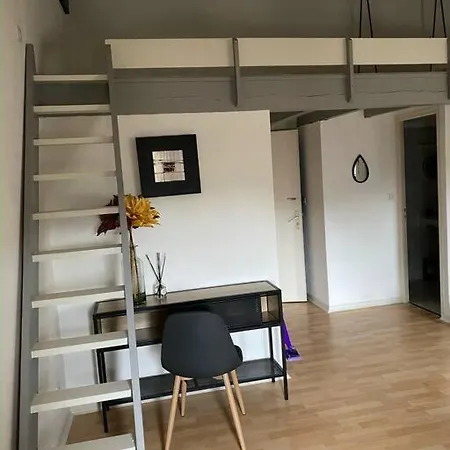 Апартаменты Beau Studio En Centre *